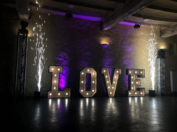 location lettre lumineuse mariage 