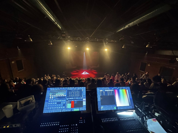 régisseur lumiere spectacle 