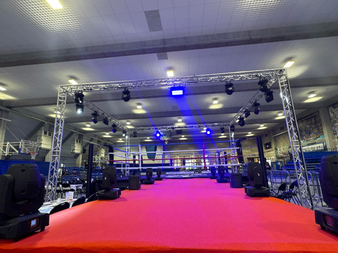 vente de tapis rouge Courcelles 