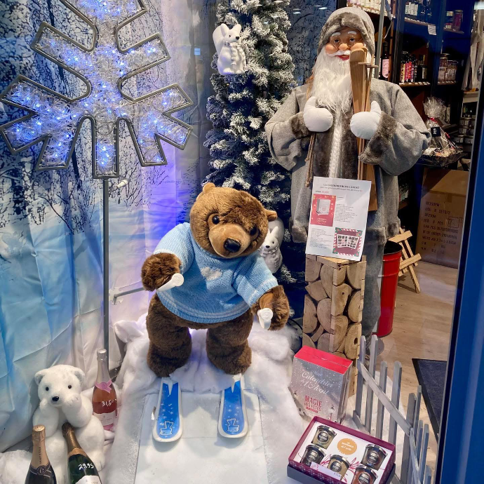 location décoration vitrine noel