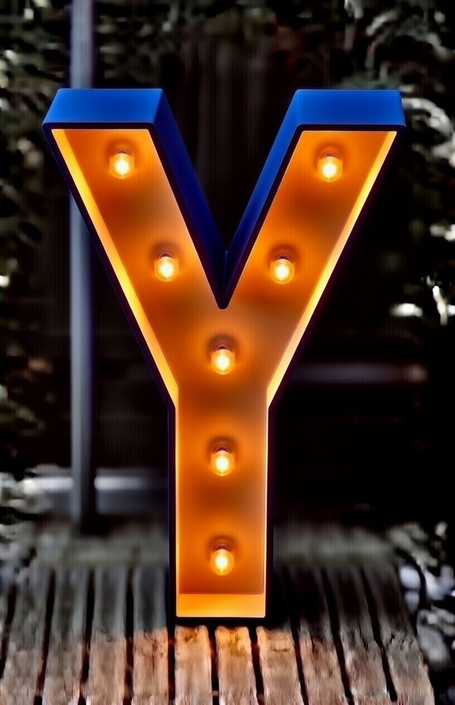 Lettre ' Y ' lumineuse