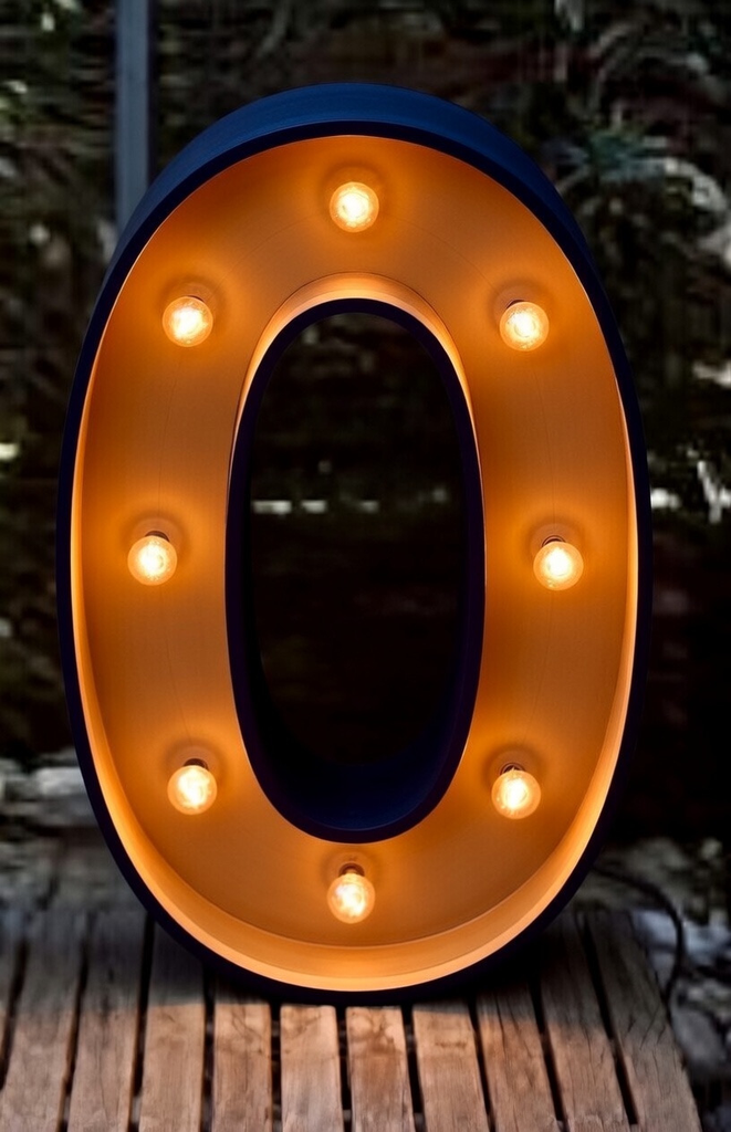 Lettre ' O ' lumineuse