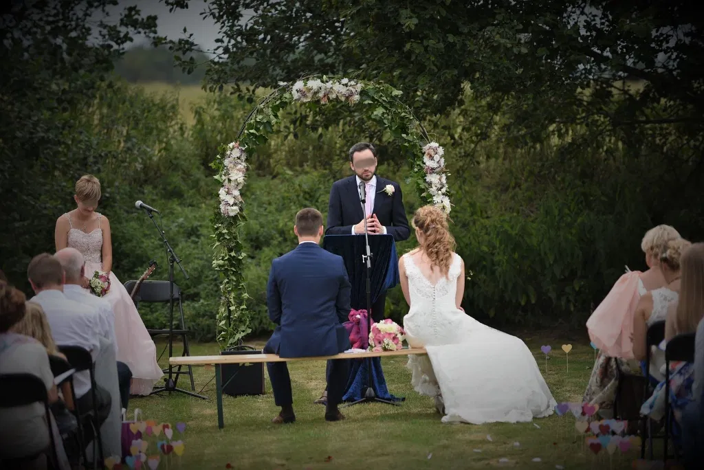 Sonorisation pour cérémonie ( Micro sans fils )