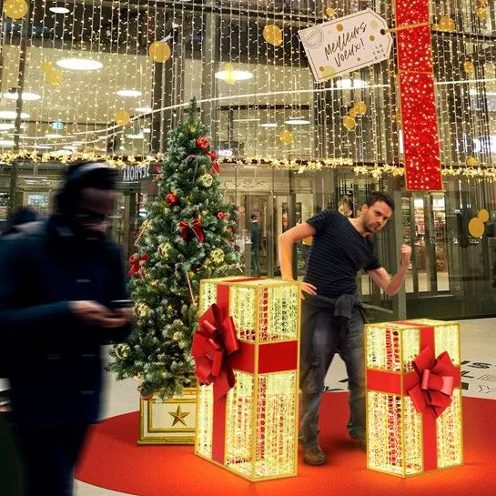 Cadeau illuminé "Ludza" Rouge